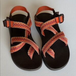 Chaco Z2 Yampa Aztec Print Sandals Women’s 8 Orange Hiking Sport